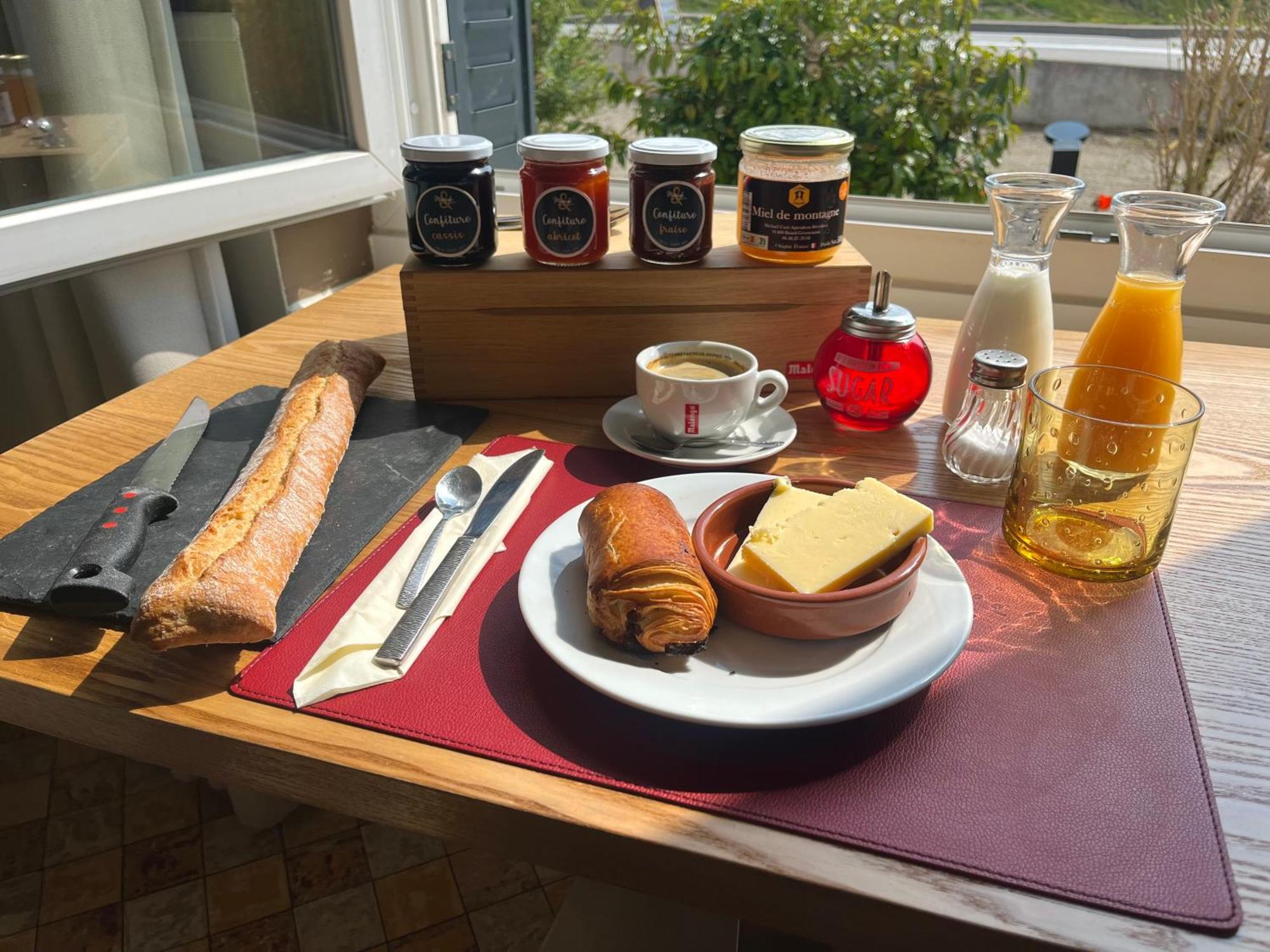 Au Moulin Du Pont Hotel Samognat Kültér fotó
